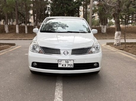 Nissan Tiida 2007