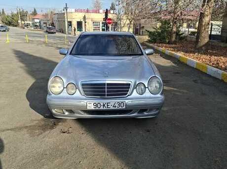 Mercedes E 240 1999