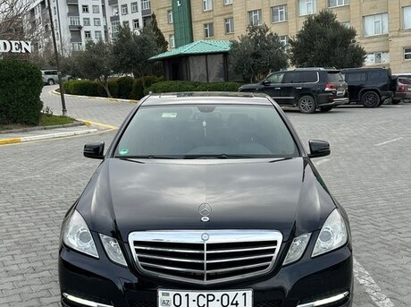 Mercedes E 220 2011