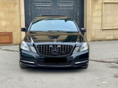 Mercedes E 220