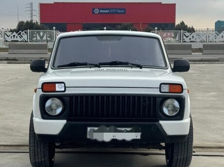 LADA (VAZ) Niva 2012