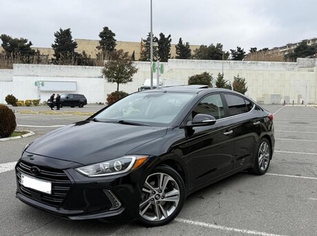Hyundai Elantra 2016