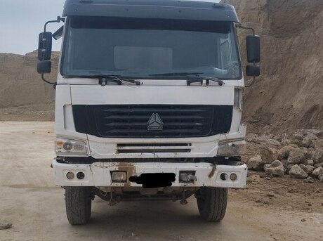 HOWO Sinotruk 2010