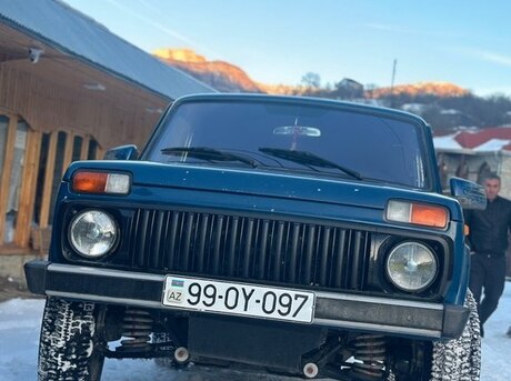 LADA (VAZ) Niva 2013