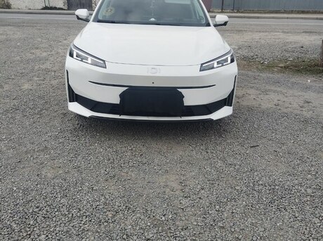 Changan Qiyuan A05 2025
