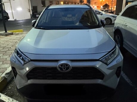 Toyota RAV4 2023