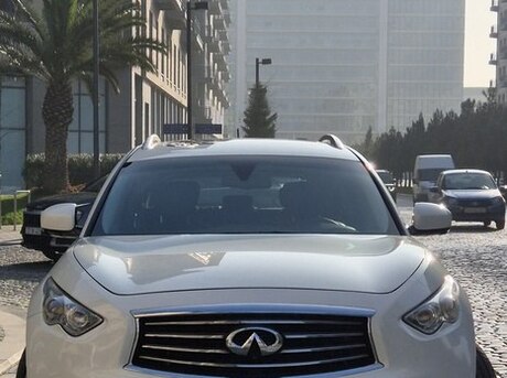 Infiniti FX35