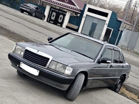 Mercedes 190 1992
