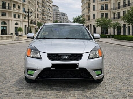 Kia Pride 2010