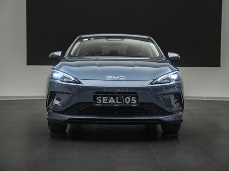 BYD Seal 05