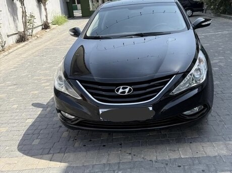 Hyundai Sonata 2010
