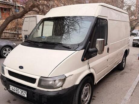 Ford Transit 2000