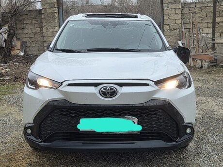 Toyota  2024