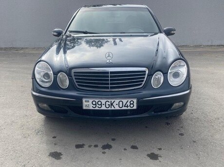 Mercedes E 220 2003
