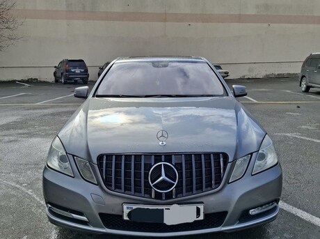 Mercedes E 220 2010
