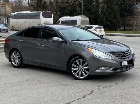 Hyundai Sonata 2012