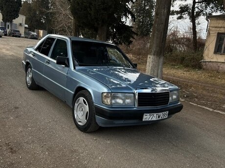 Mercedes 190 1989
