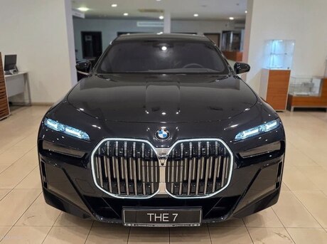 BMW 740