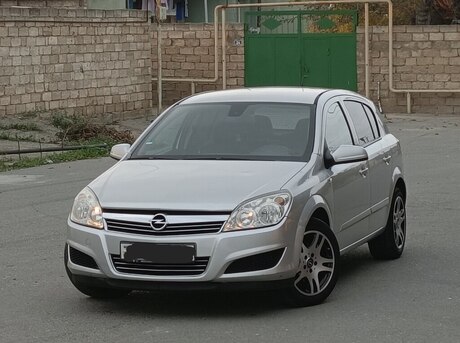 Opel Astra 2007