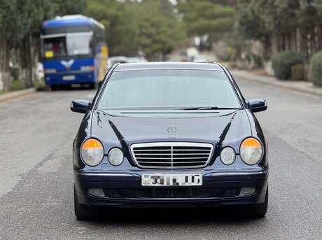 Mercedes E 240 2000