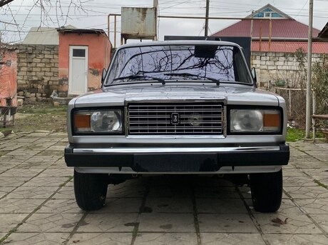 LADA (VAZ) 2107 2010
