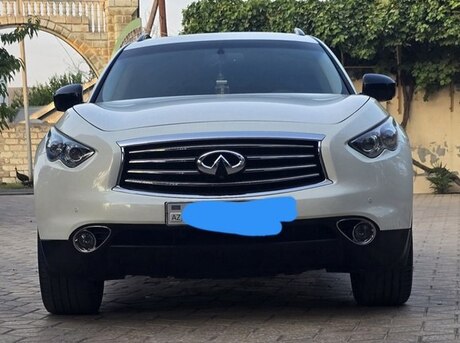 Infiniti FX35 2012
