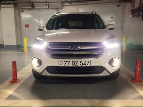 Ford Escape