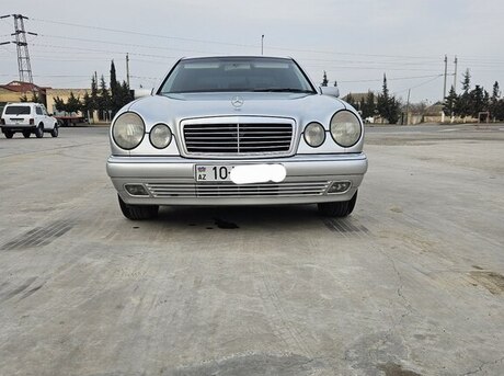 Mercedes E 240 1998