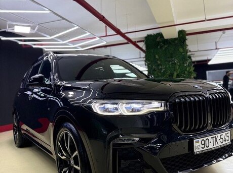 BMW X7 2021