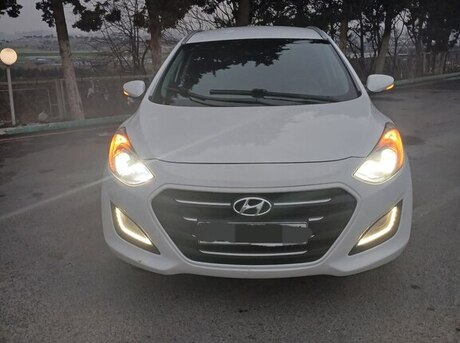 Hyundai i30 2015