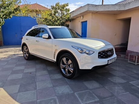 Infiniti FX35 2008