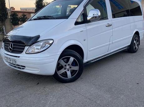 Mercedes  2009