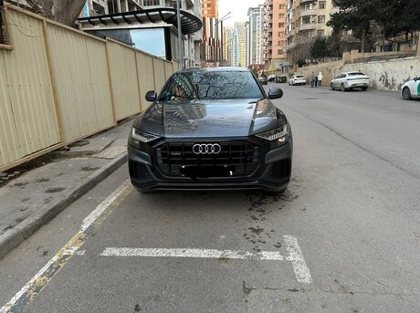 Audi Q8 2018