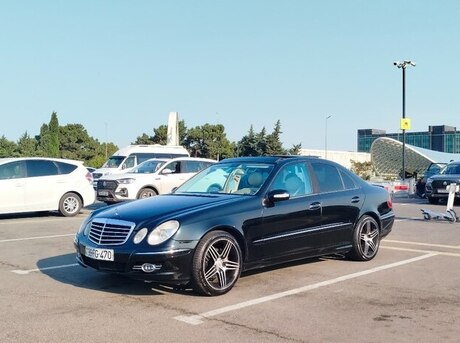 Mercedes E 220 2002
