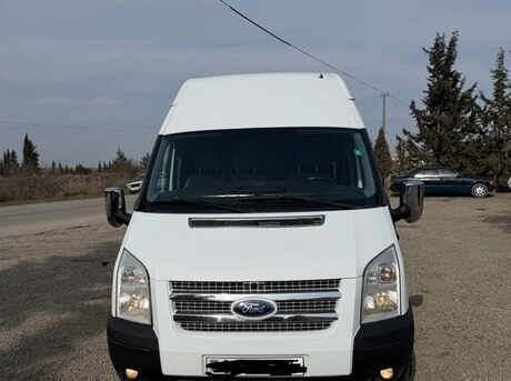 Ford Transit 2012