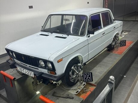 LADA (VAZ) 2106 1988