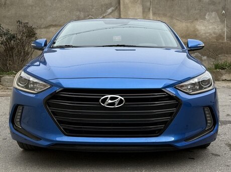 Hyundai Elantra 2016