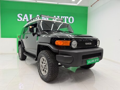 Toyota FJ Cruiser