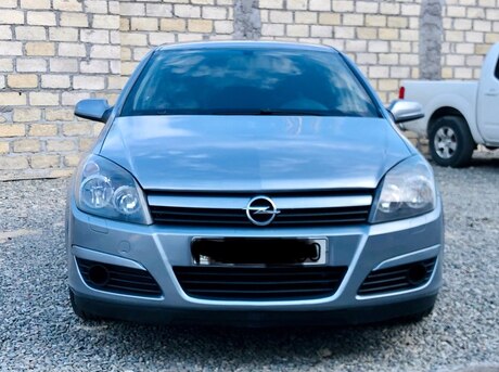 Opel Astra 2005