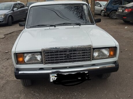 LADA (VAZ) 2107