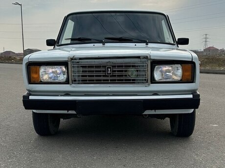 LADA (VAZ) 2107 2005