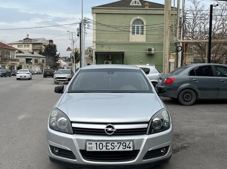 Opel Astra 2004