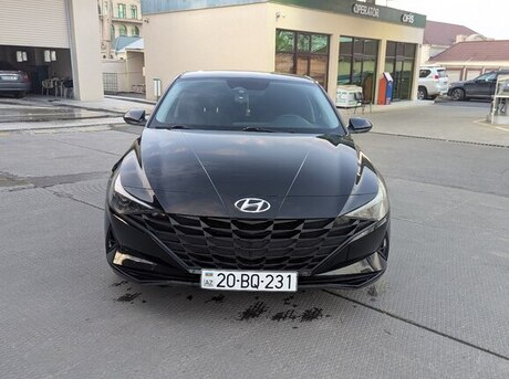 Hyundai Elantra 2021