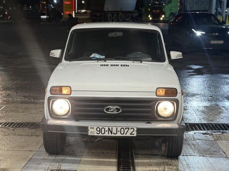 LADA (VAZ) Niva 2012