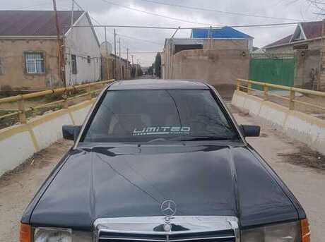 Mercedes 190 1990