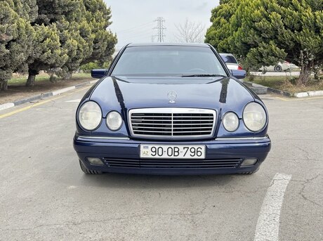 Mercedes E 240 1999