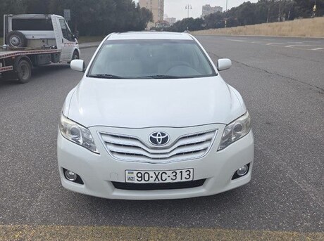 Toyota Camry 2010
