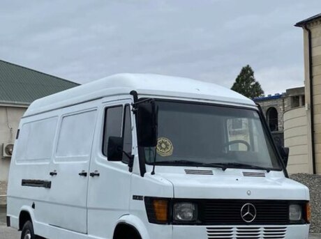 Mercedes 208 D 1994