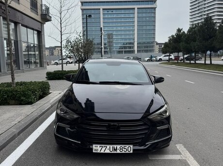 Hyundai Elantra 2017