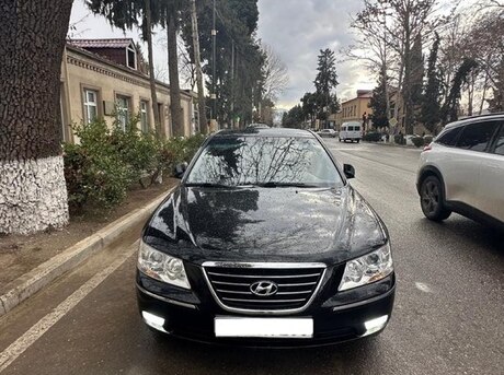 Hyundai Sonata 2009
